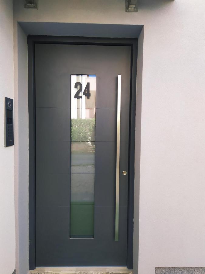 New Luxury 3 Bedroom 4 Air Conditioners Zadar Exterior photo